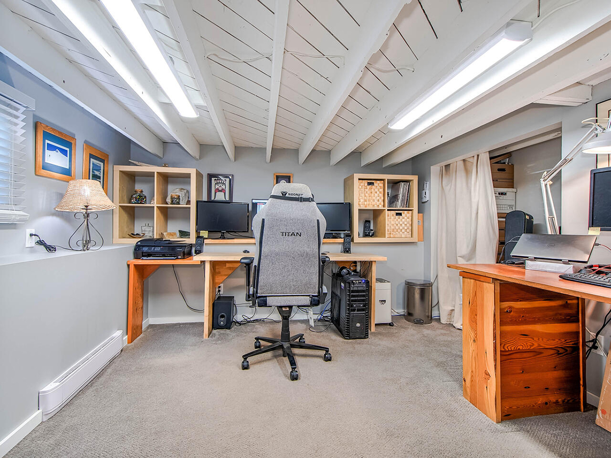 4152 Pender Street, Burnaby 18
