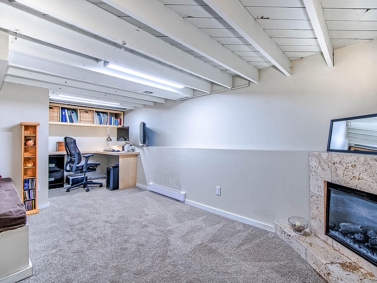 4152 Pender Street, Burnaby 19