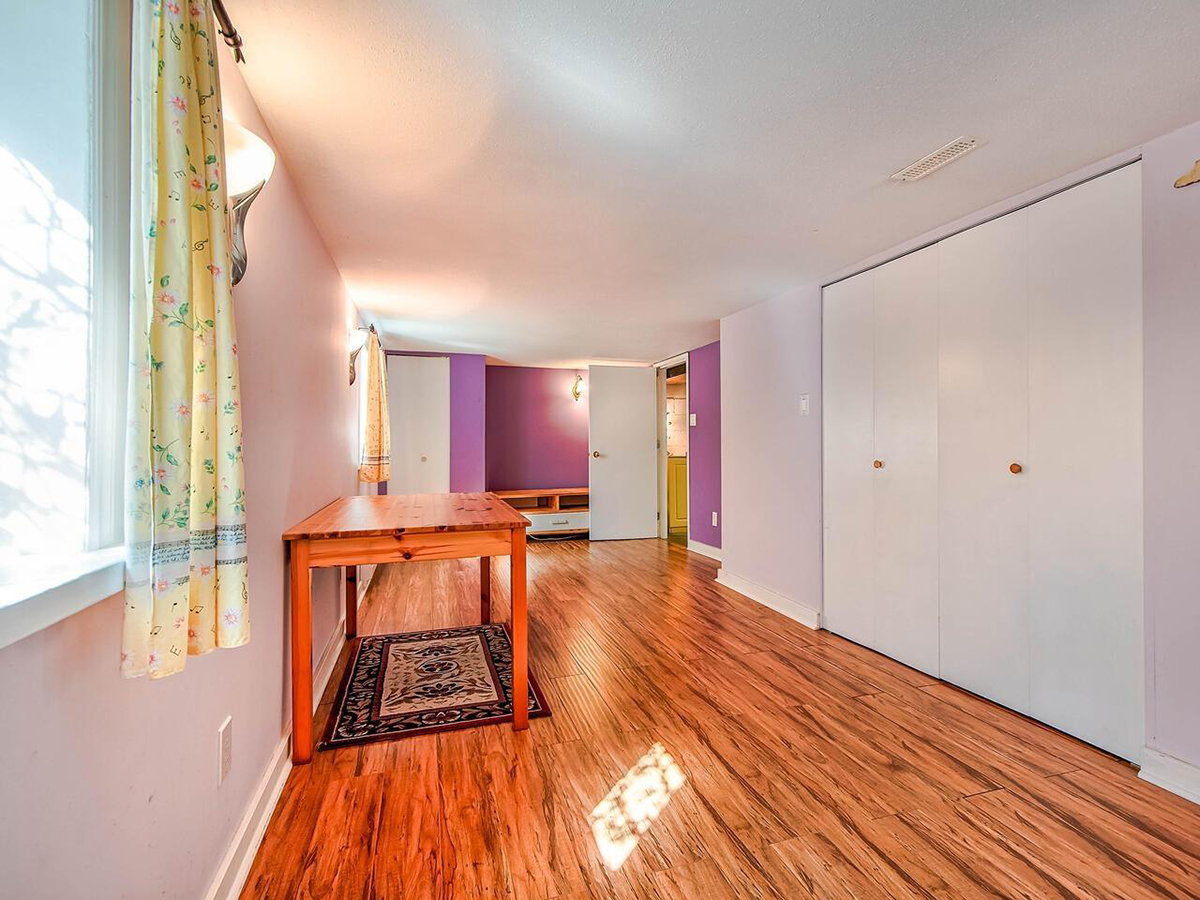 1014 Nanaimo Street, New Westminster 14