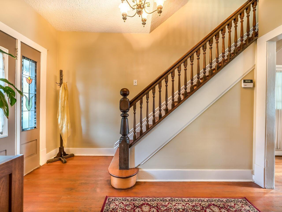 1014 Nanaimo Street, New Westminster 3