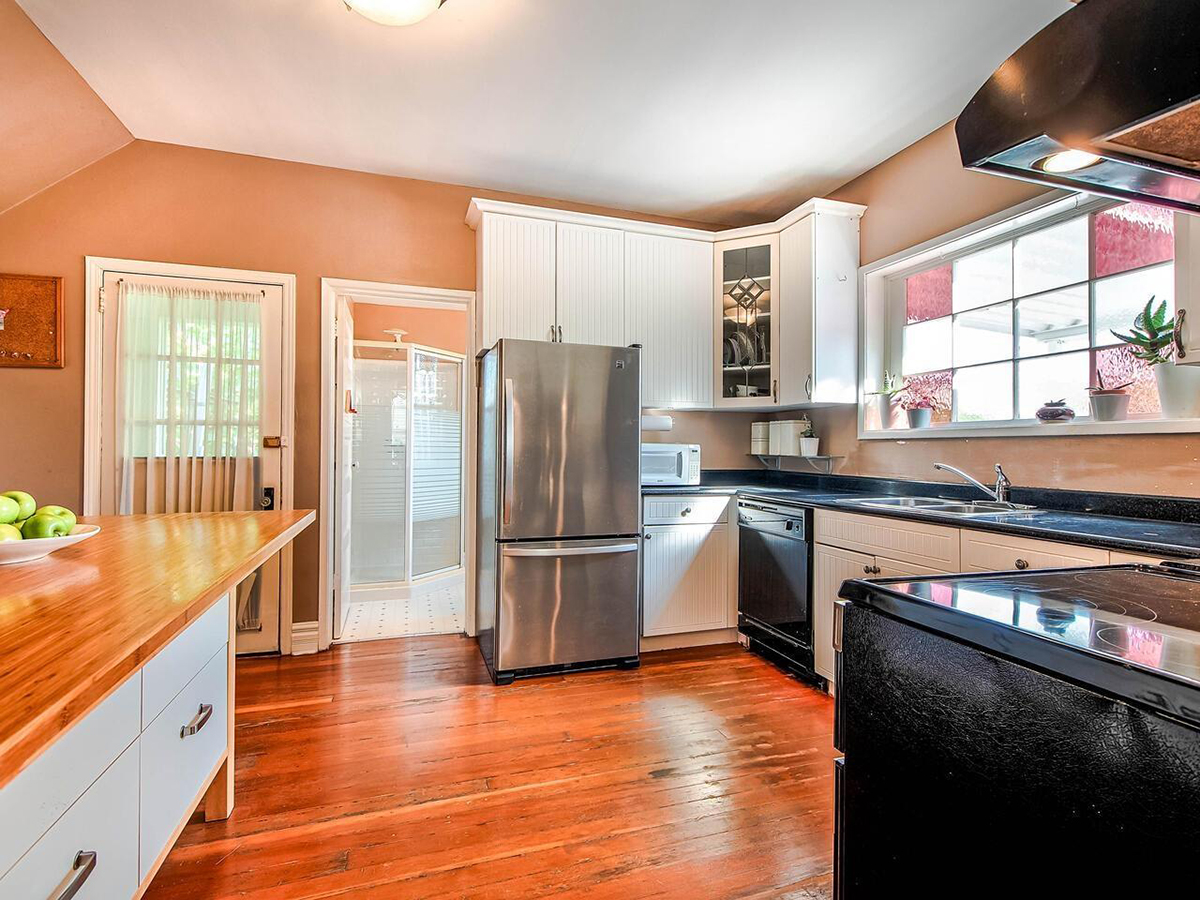 1014 Nanaimo Street, New Westminster 7