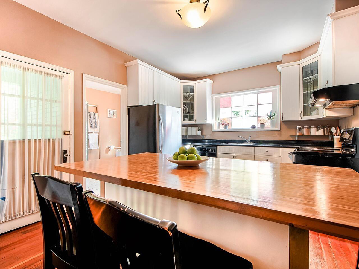 1014 Nanaimo Street, New Westminster 8