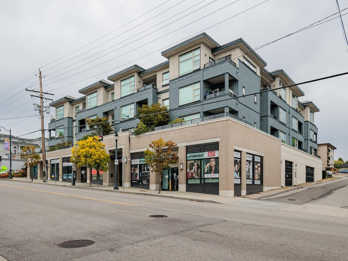 206 709 Twelfth Street, New Westminster