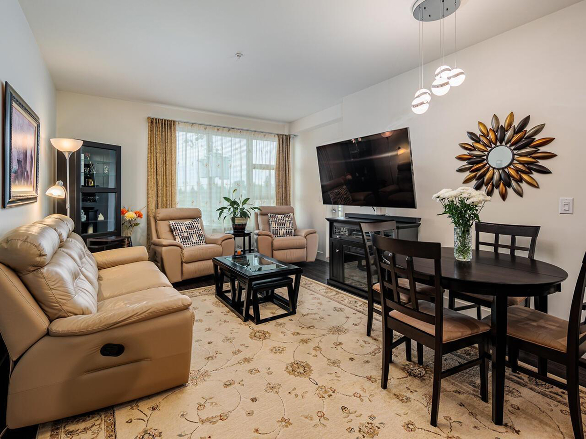 206 709 Twelfth Street, New Westminster 2