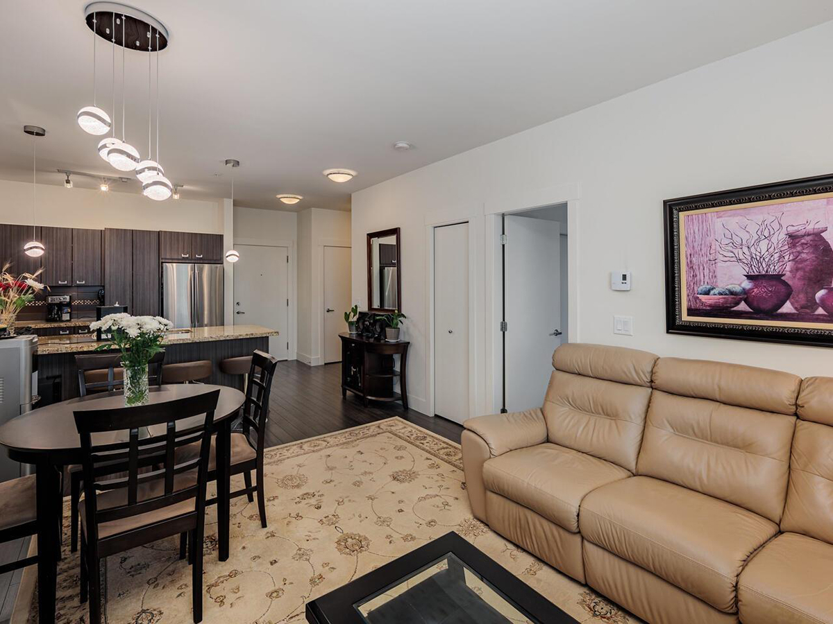 206 709 Twelfth Street, New Westminster 4
