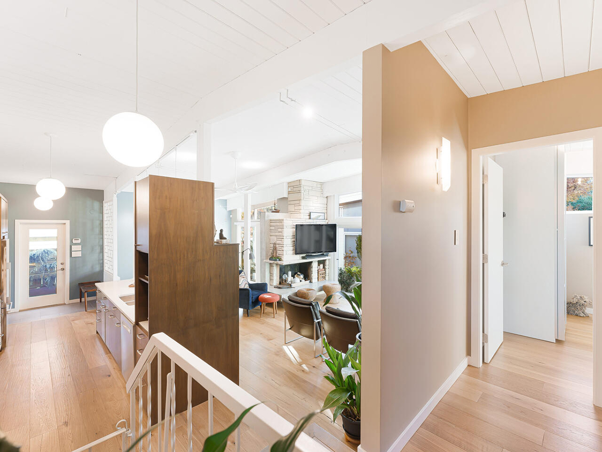149 Harvey Street, New Westminster 16