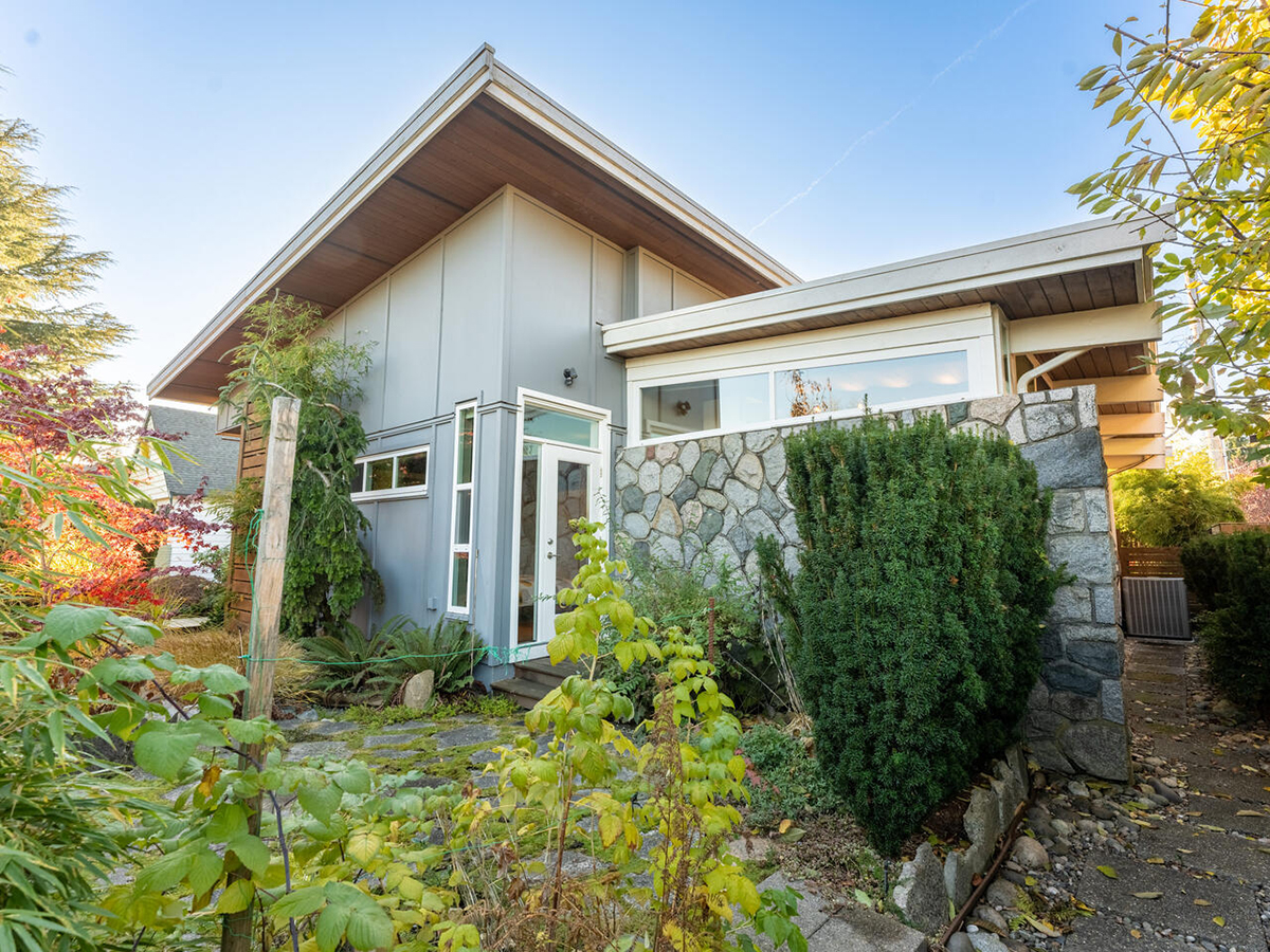 149 Harvey Street, New Westminster 35