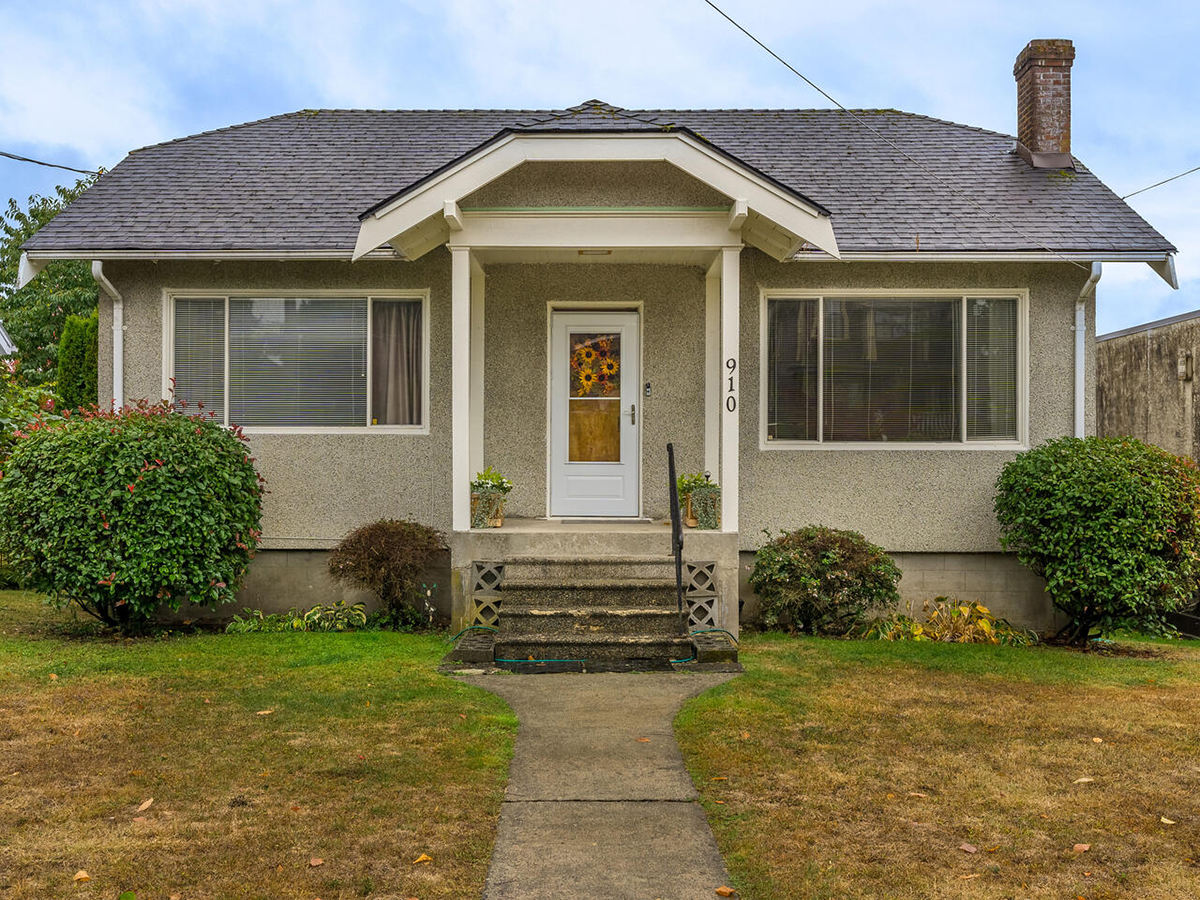 910 Dublin Street, New Westminster