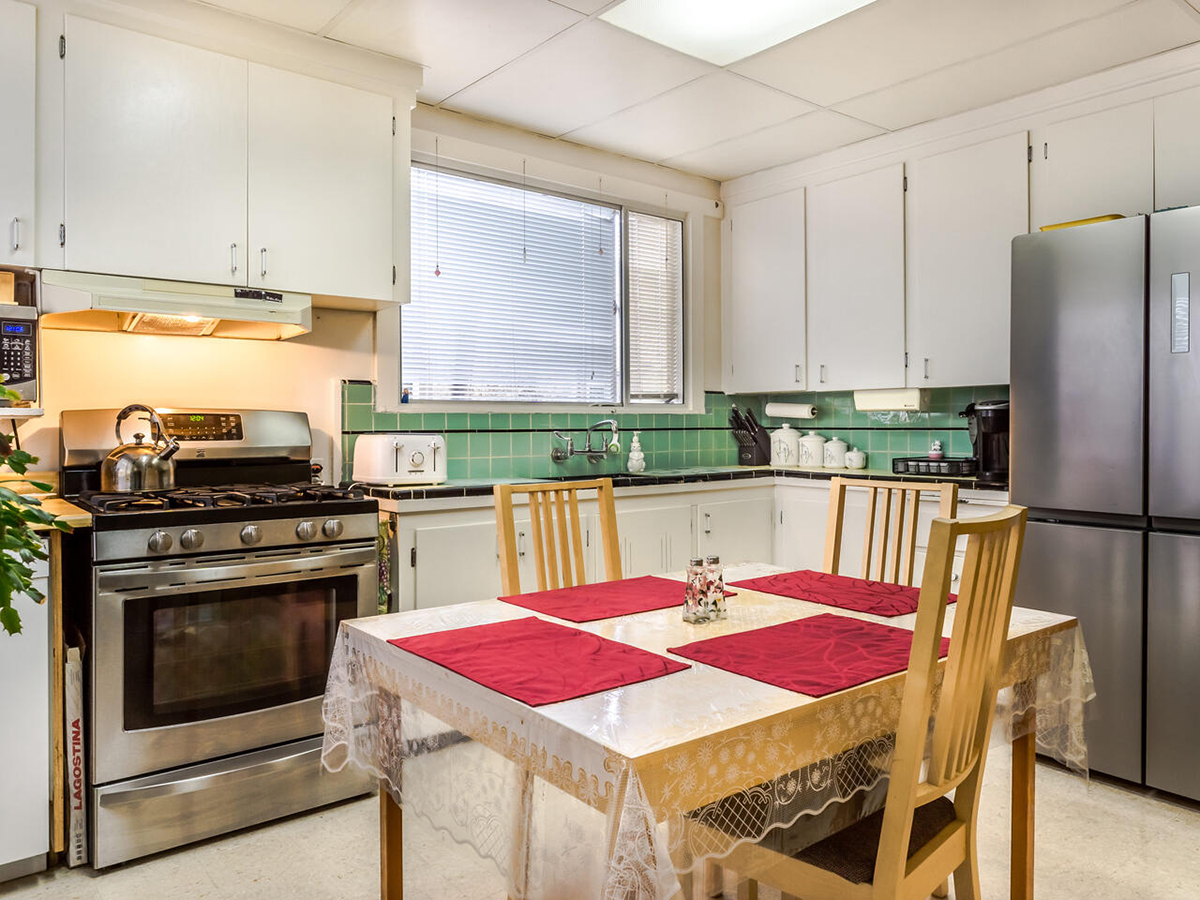 910 Dublin Street, New Westminster 11