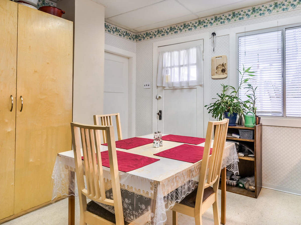 910 Dublin Street, New Westminster 13
