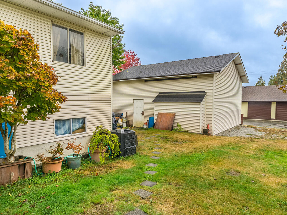 910 Dublin Street, New Westminster 24