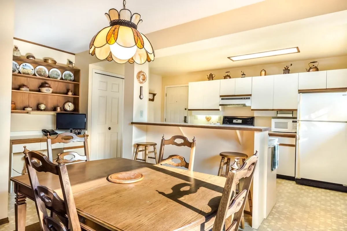 110 St. Patrick Street, New Westminster 12