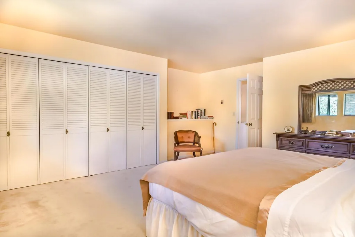 110 St. Patrick Street, New Westminster 18