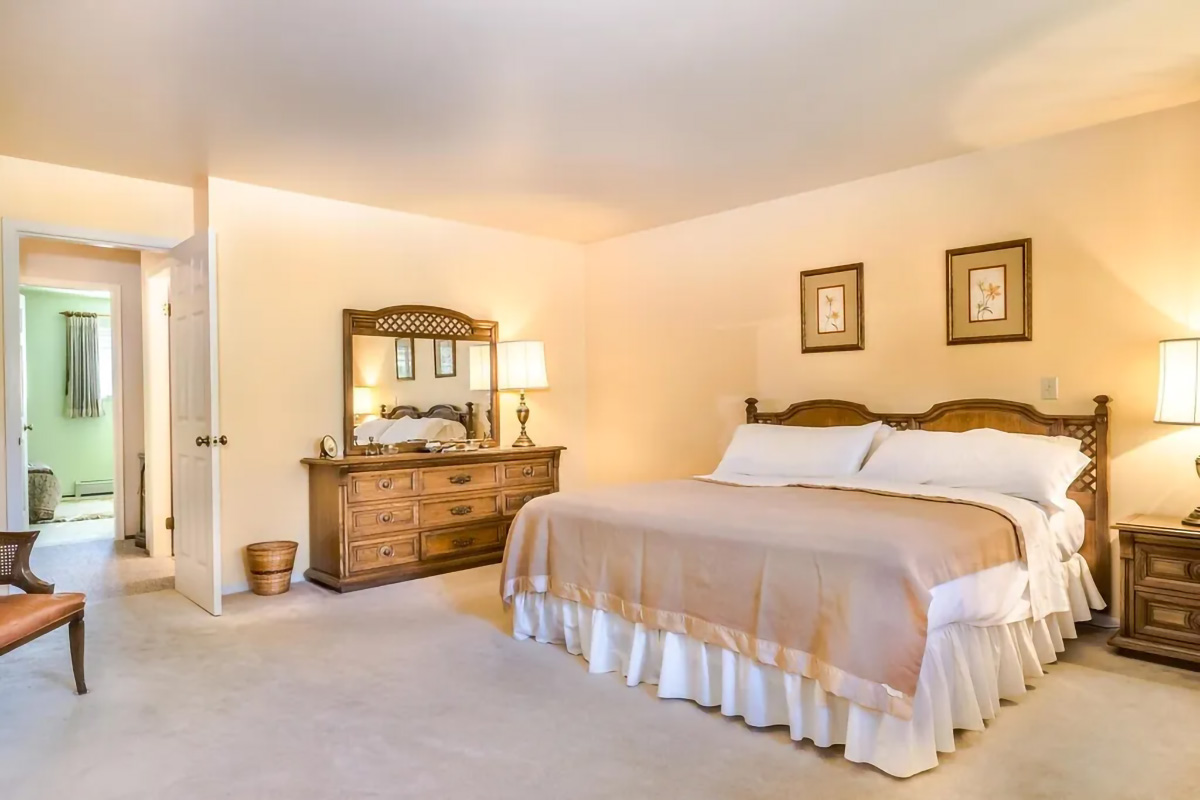 110 St. Patrick Street, New Westminster 19