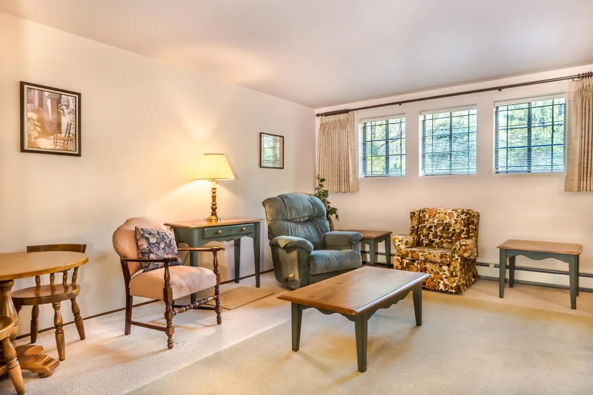 110 St. Patrick Street, New Westminster 21