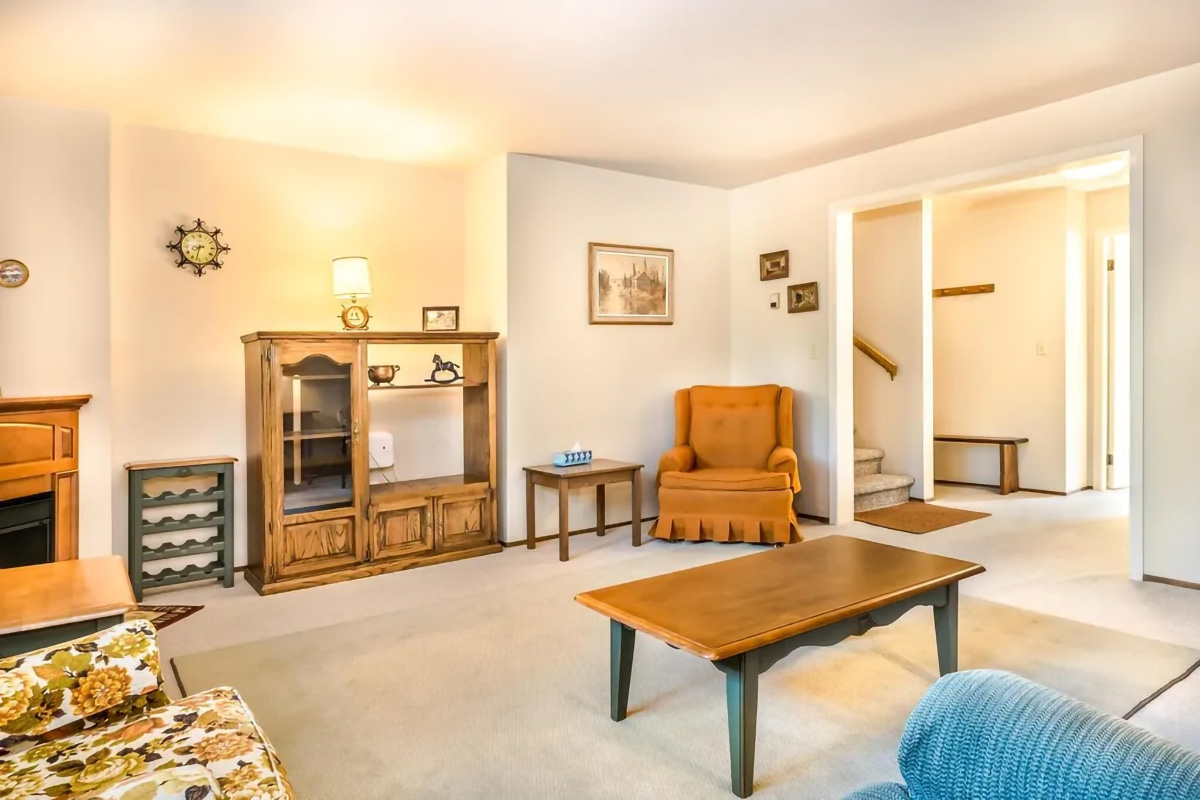 110 St. Patrick Street, New Westminster 24