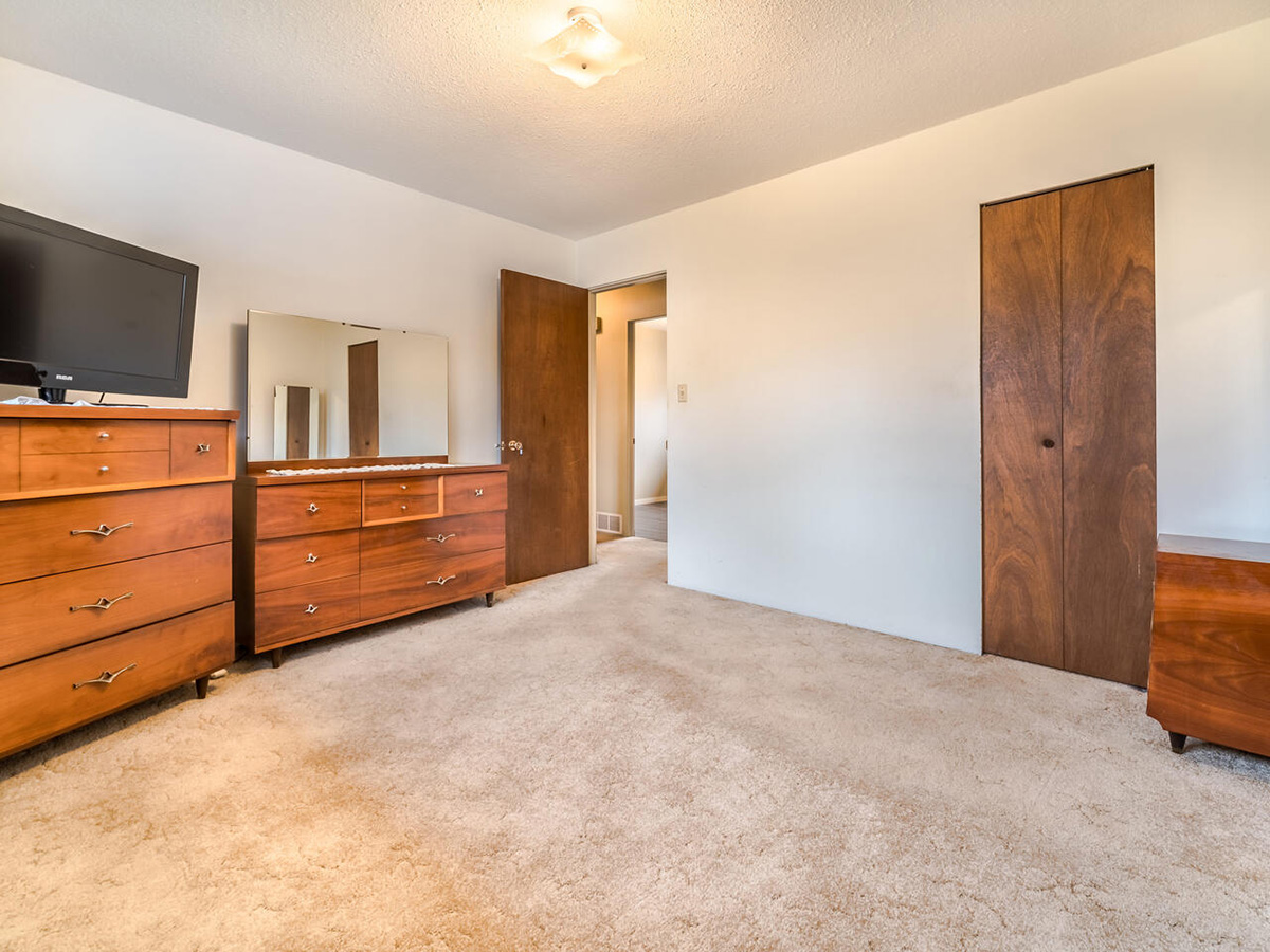 12146 95A Avenue, Surrey 10