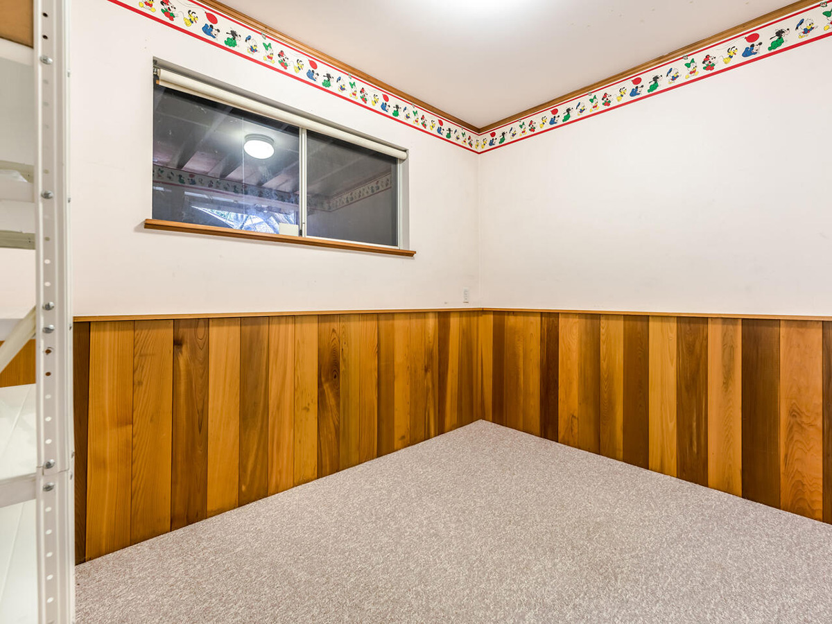 12146 95A Avenue, Surrey 16