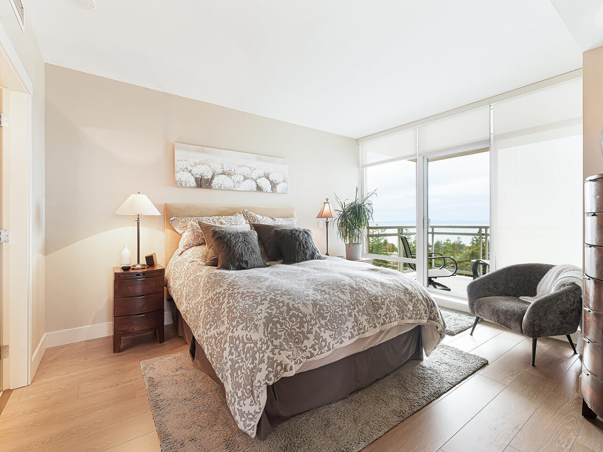 1204 1473 Johnston Road, White Rock 16