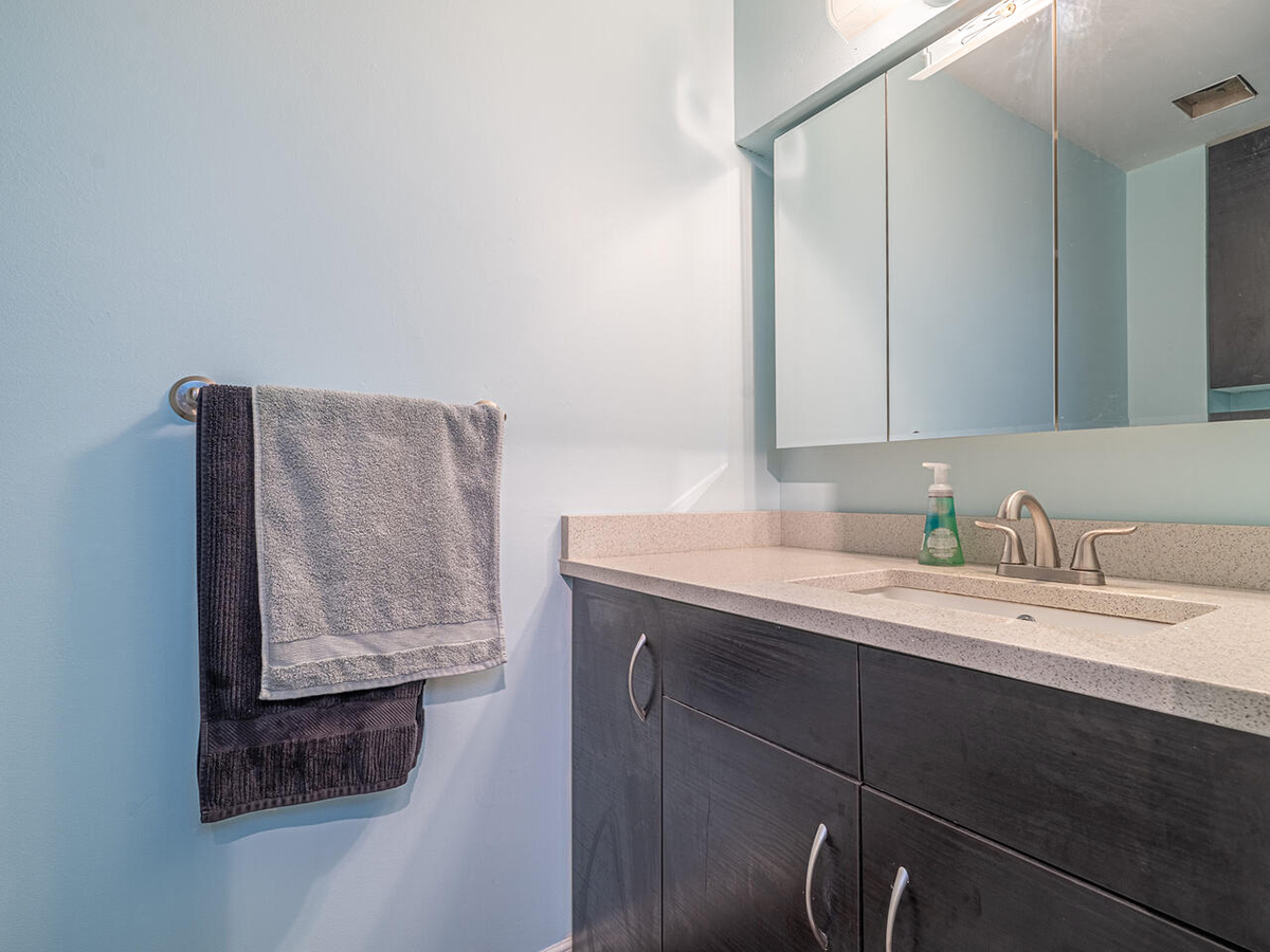 2962 Mira Place, Burnaby 10