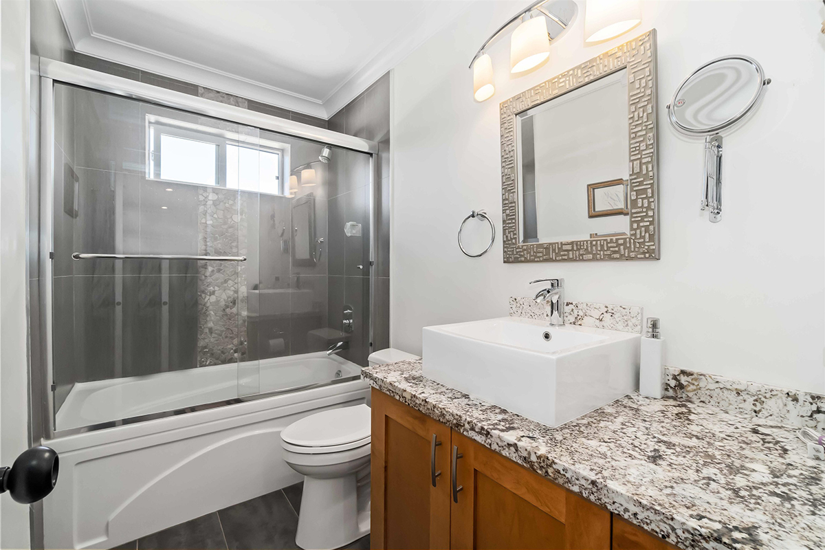 7677 Endersby Street, Burnaby 19
