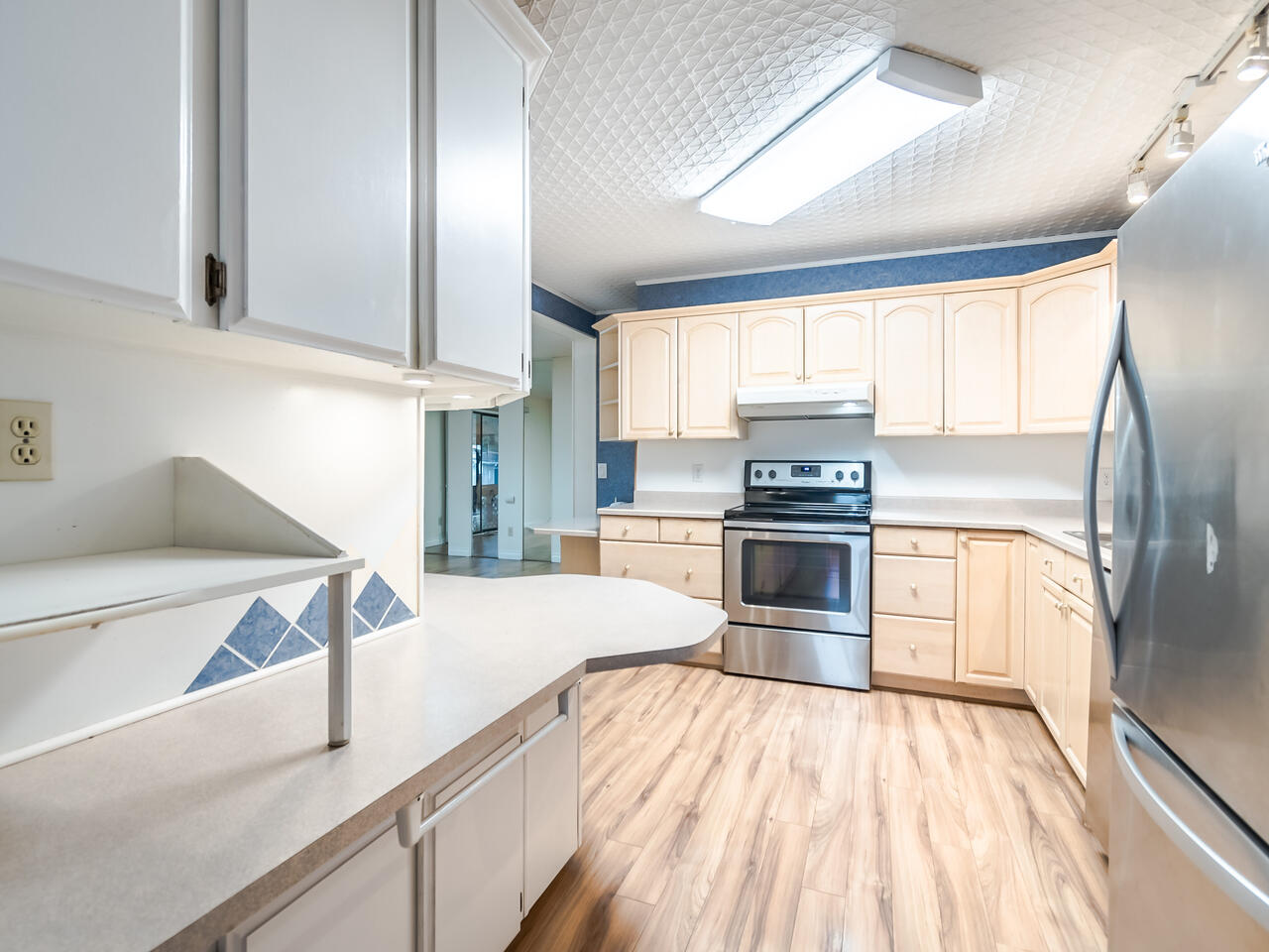 3 15875 20 Avenue, Surrey 8