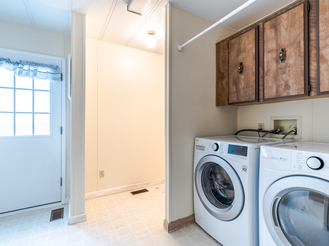 3 15875 20 Avenue, Surrey 16