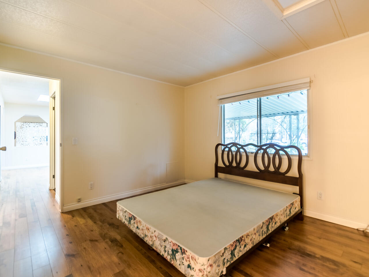 3 15875 20 Avenue, Surrey 12
