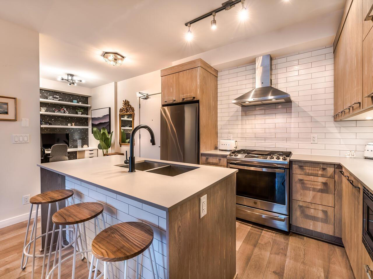 601 1012 Auckland Street, New Westminster 7