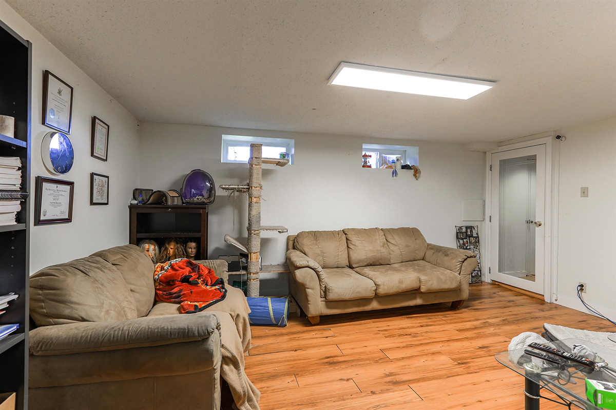 6577 Clinton Street, Burnaby 10