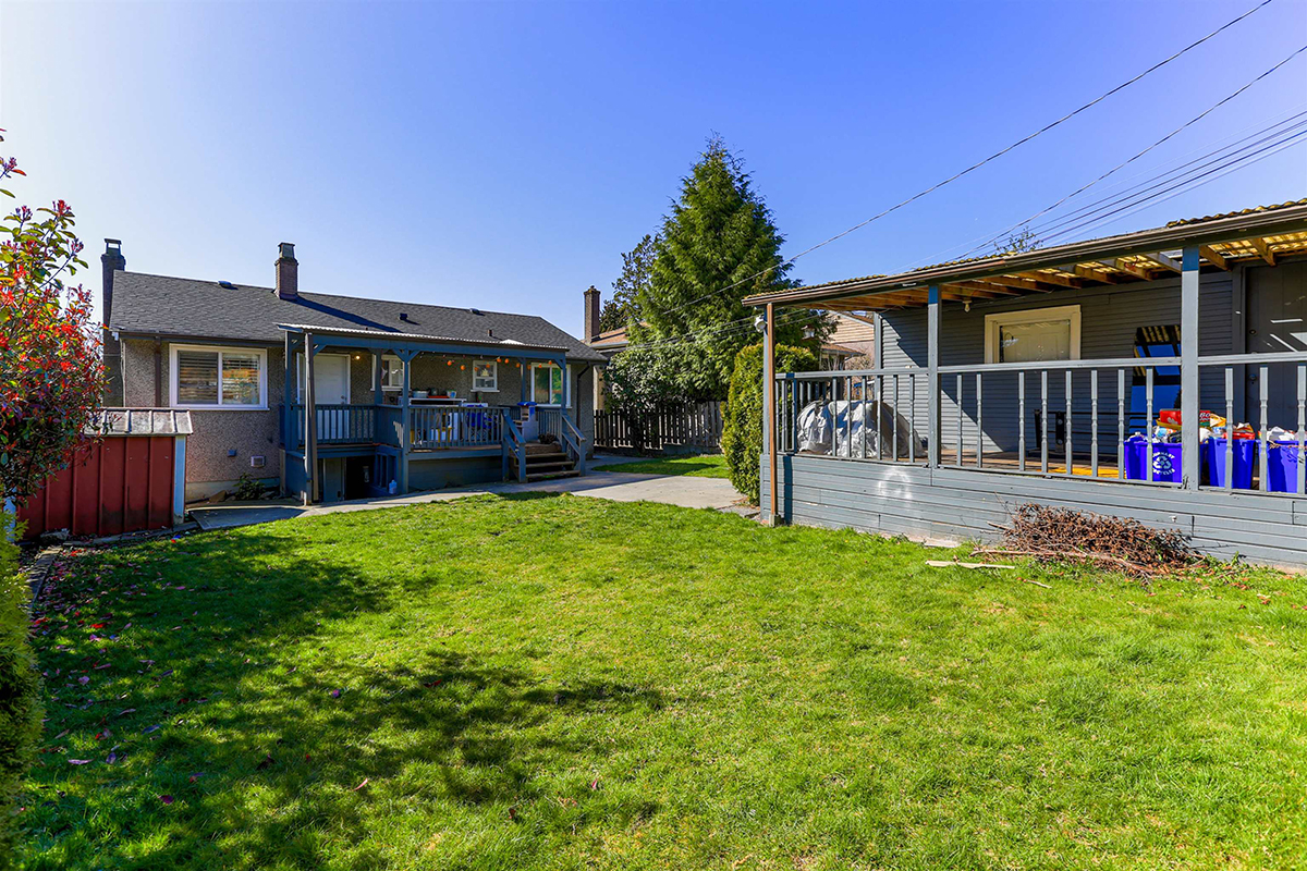 6577 Clinton Street, Burnaby 17