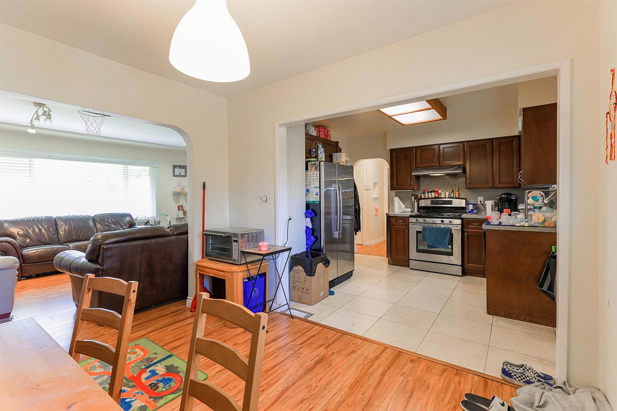 6577 Clinton Street, Burnaby 6