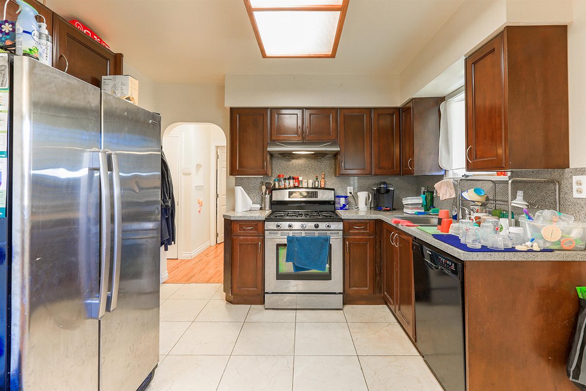 6577 Clinton Street, Burnaby 7