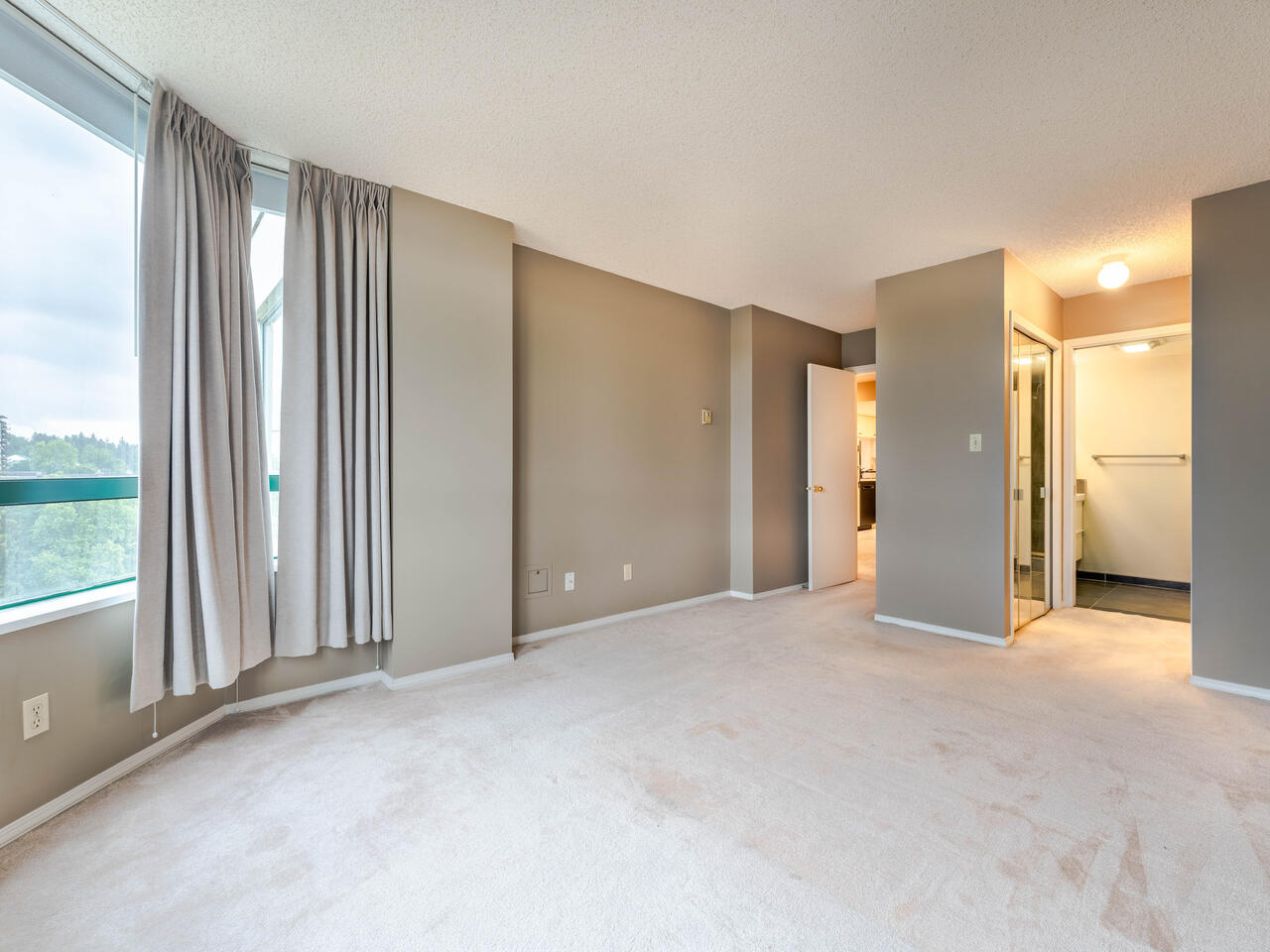 1606 121 Tenth Street, New Westminster 19
