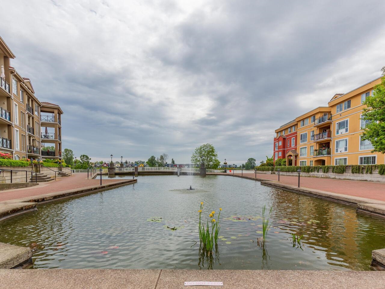 426 3 Rialto Court, New Westminster 22
