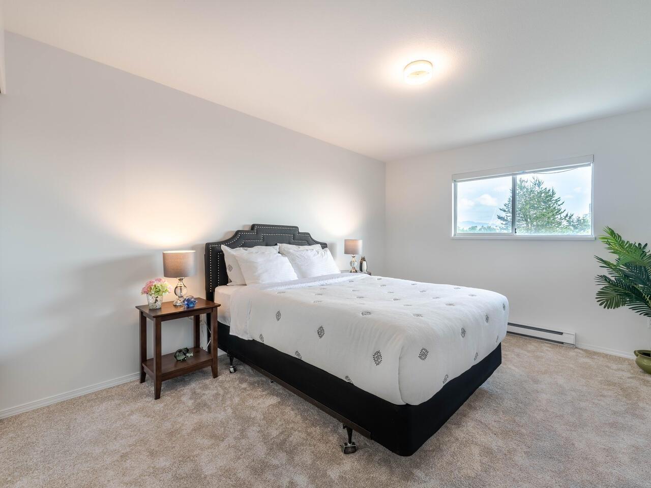 84 Richmond Street, New Westminster 17