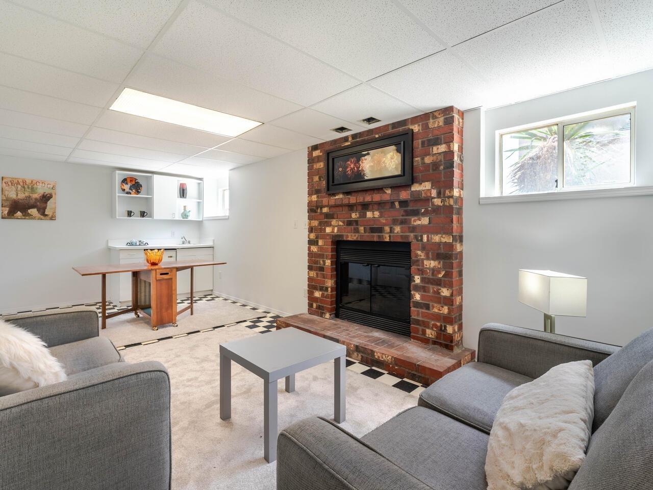 84 Richmond Street, New Westminster 22