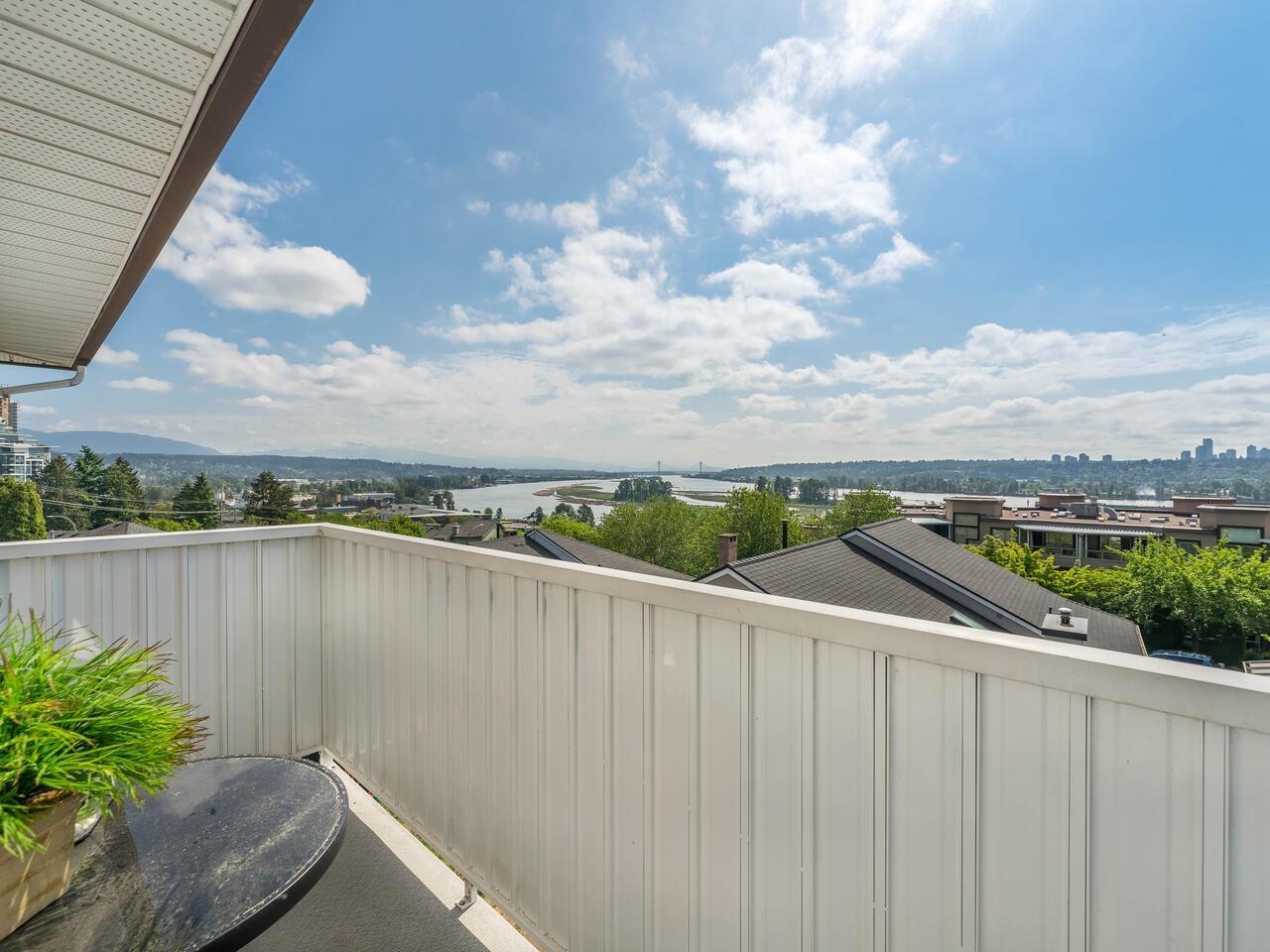 84 Richmond Street, New Westminster 33