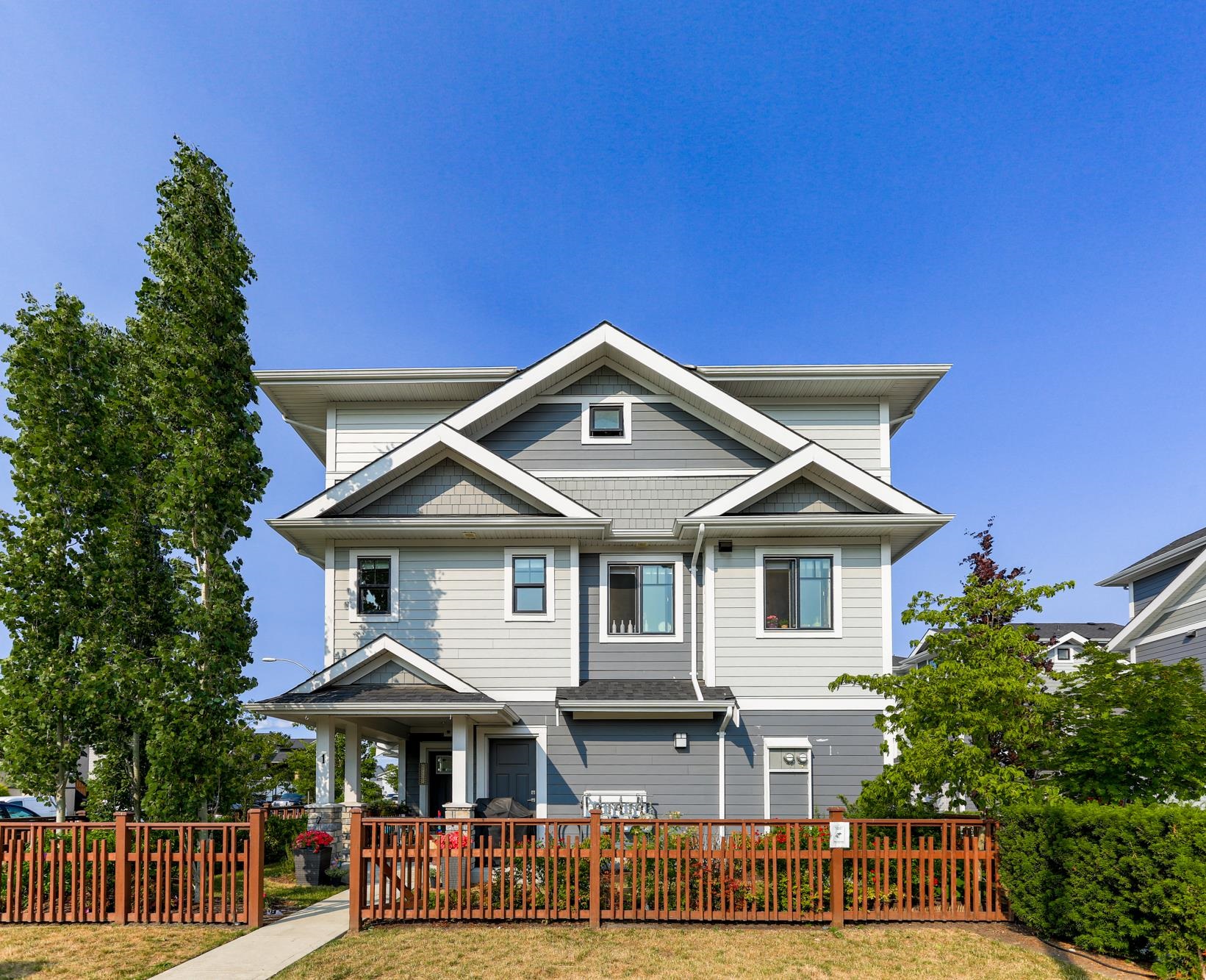 1 189 WOOD STREET, NEW WESTMINSTER