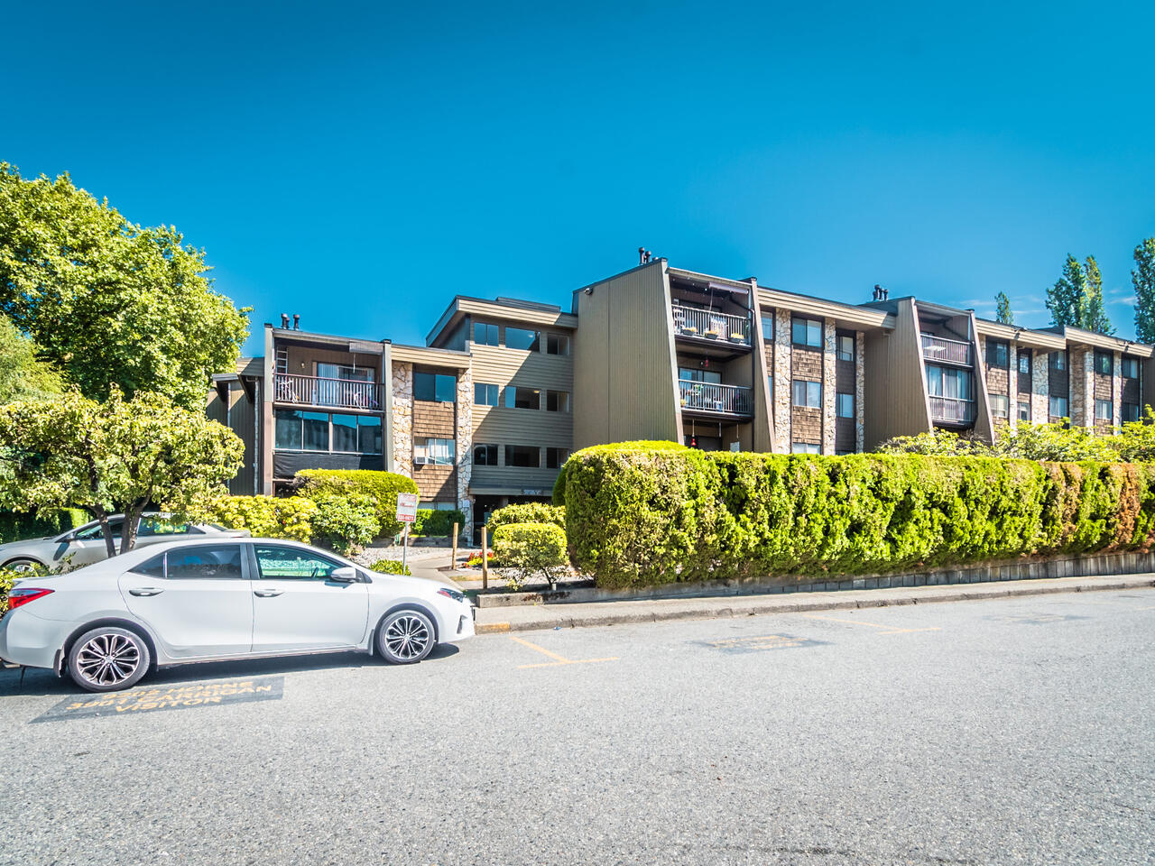 338 9101 HORNE STREET 19