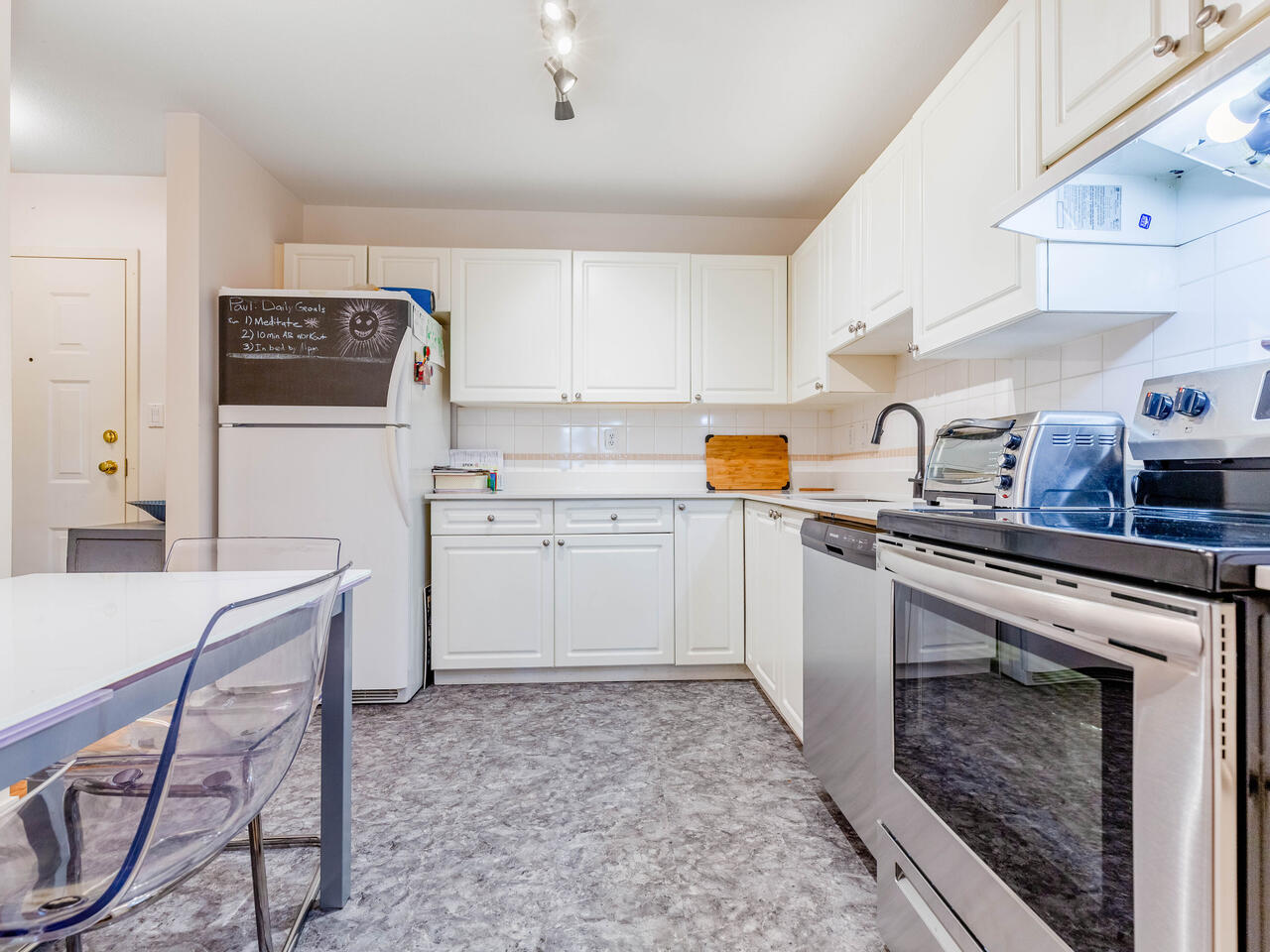302-1310 Cariboo Street, New Westminster 9