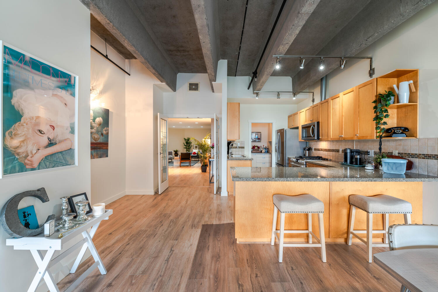 611 - 615 Belmont St, New Westminster 5