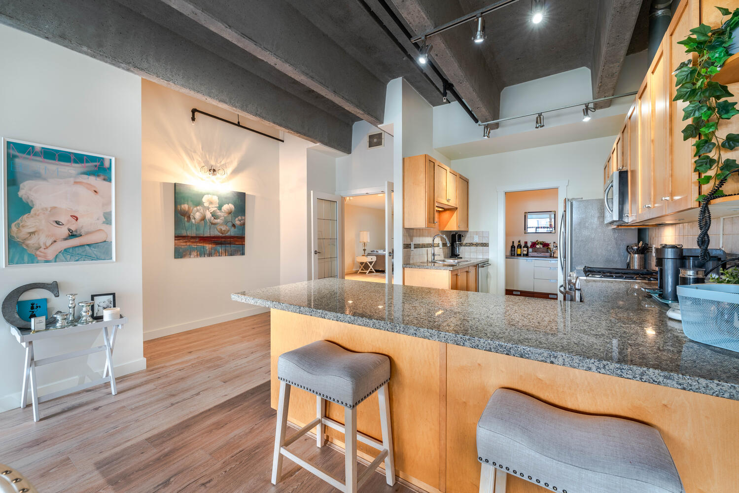 611 - 615 Belmont St, New Westminster 6
