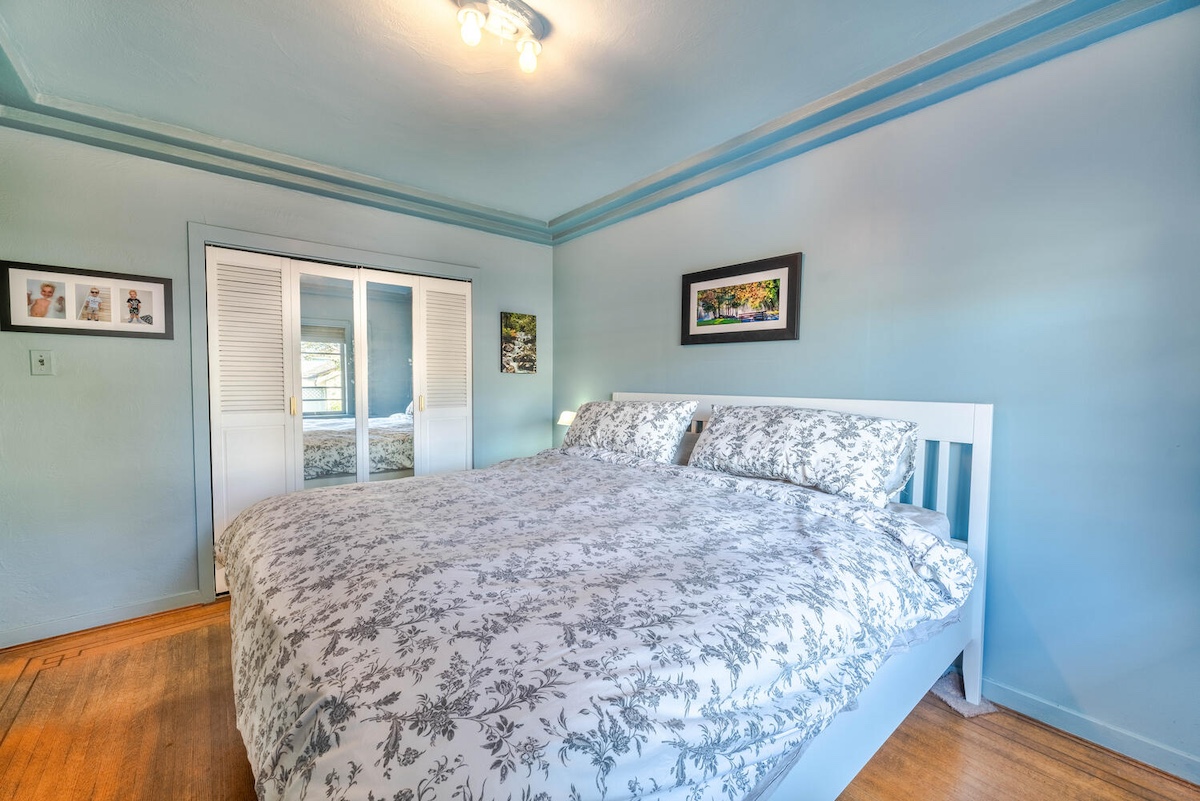 1007 Edinburgh Street, New Westminster 15