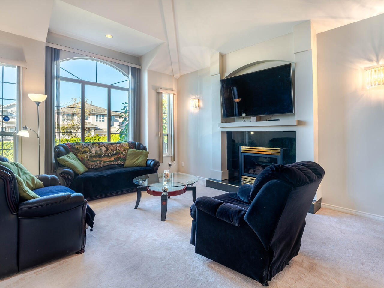 1210 Salter Street, New Westminster 4