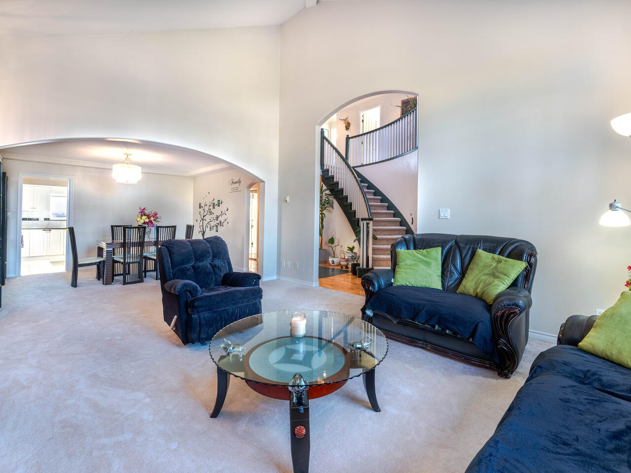 1210 Salter Street, New Westminster 6