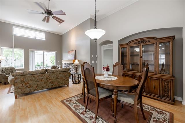 74-17516 4 Ave, Surrey 3
