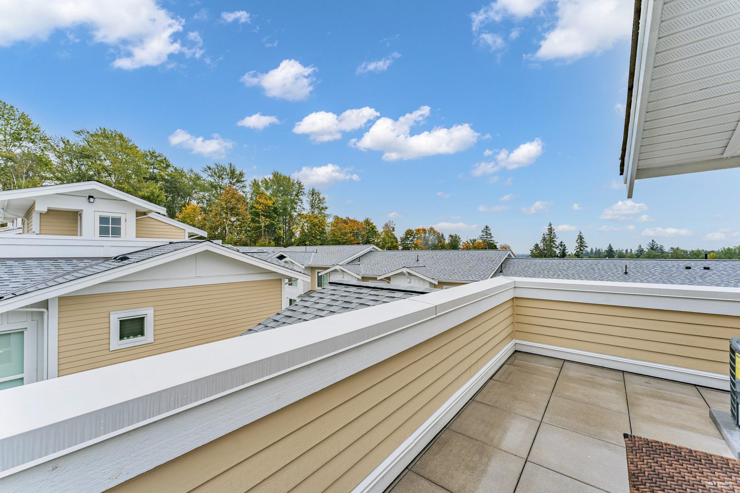 110 16561 17A AVENUE, South Surrey White Rock 33