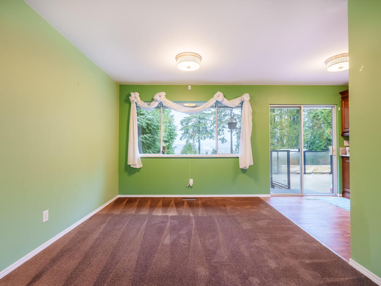 12717 107A Avenue, Surrey 8