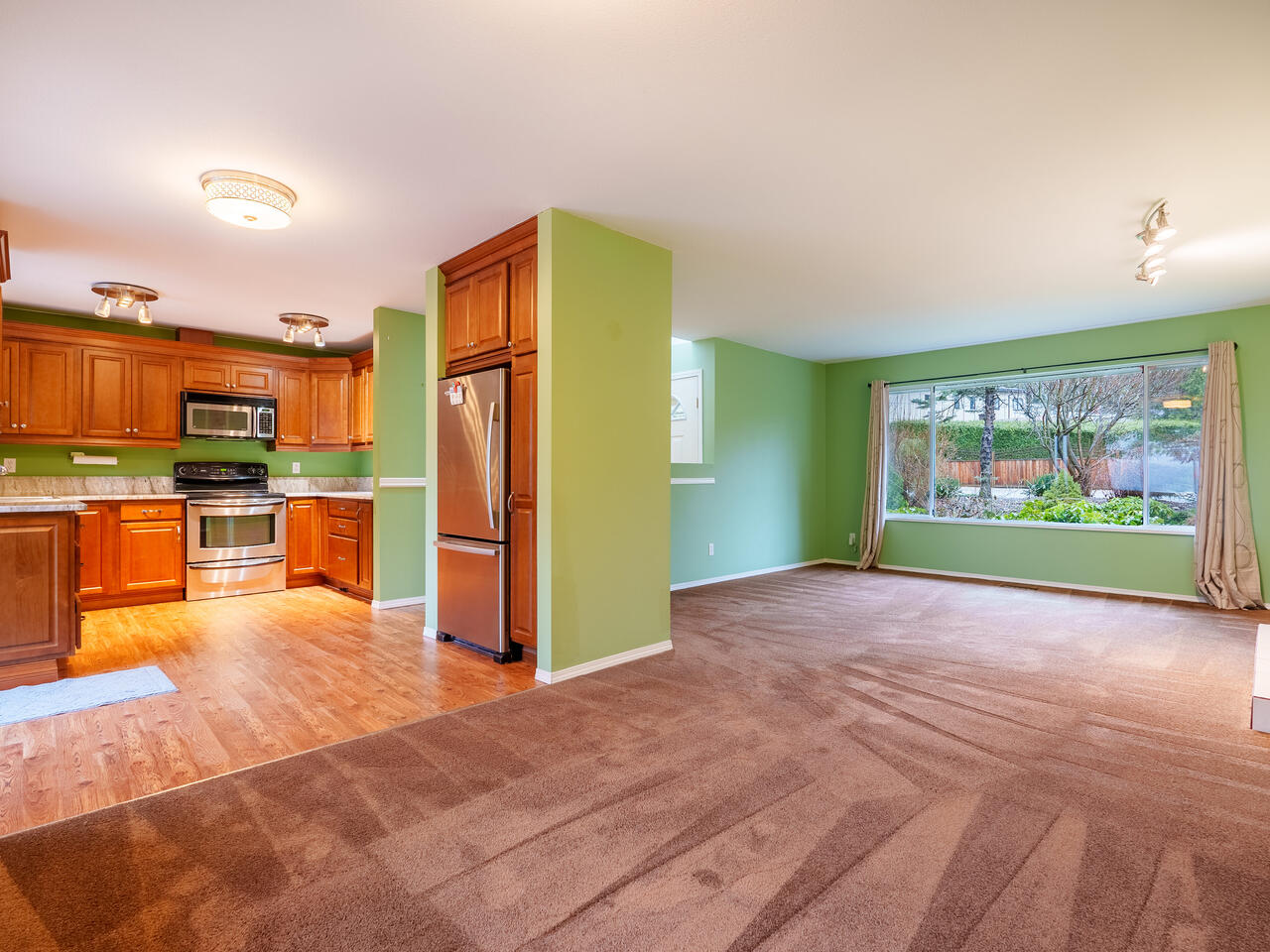 12717 107A Avenue, Surrey 9